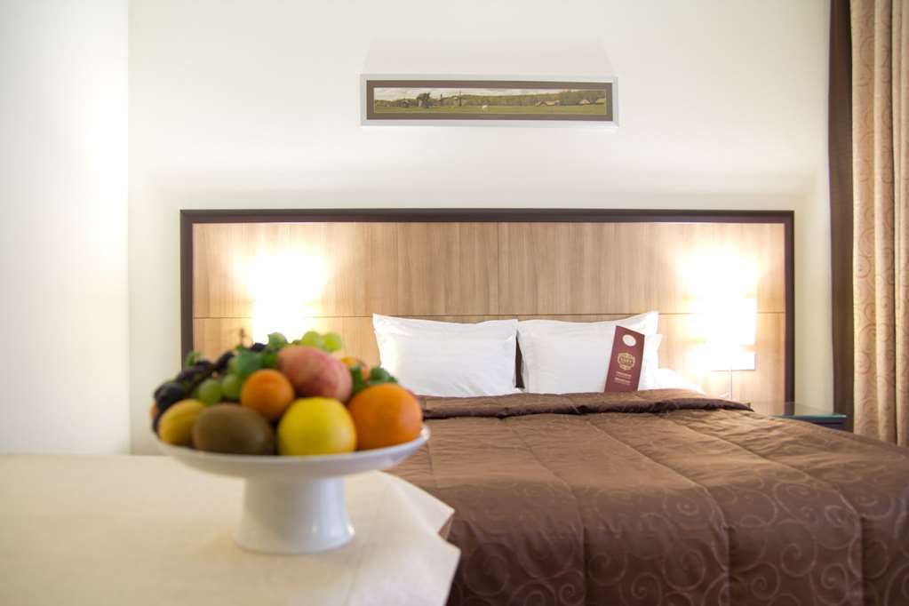Park-Hotel Kidev Chubynske Zimmer foto